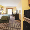 Отель La Quinta Inn & Suites by Wyndham Pasadena North, фото 2