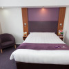 Отель Premier Inn Llanelli Central East, фото 7