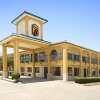 Отель Super 8 by Wyndham Grand Prairie Southwest, фото 1