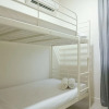 Отель Comfortable And Tidy 2Br At Vida View Apartment, фото 9