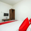 Отель Super OYO 1582 Bungo Guest House, фото 25