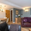 Отель Impeccable 2-bed Apartment in Chipping Norton, фото 4
