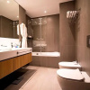 Отель Monot Suites, фото 8