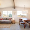 Отель Flamingo Ranch - Dreamy Desert Design With Hot Tub 2 Bedroom Home by RedAwning, фото 9