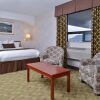 Отель Lexington Inn & Suites Windsor, фото 6