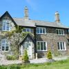 Отель Victorian cottage overlooking the Plym Valley в Плимуте