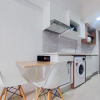 Отель Compact And Homey Studio Tamansari Bintaro Mansion Apartment, фото 9