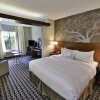 Отель Fairfield Inn Suites Savannah Midtown, фото 4
