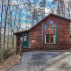 Отель The Lazy Nutt Retreat - 2 Br Cabin, фото 12
