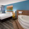 Отель Days Inn & Suites by Wyndham Northwest Indianapolis, фото 7