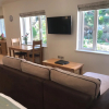Отель Porthole Suites, фото 3