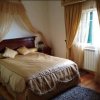Отель "room in Apartment - Suite Room 6 In Albarraque, Sintra Between Cascais" в Синра