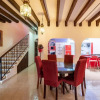 Отель Centro 4bedroom Home on Stirling Dickinson, фото 10