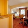 Отель Holiday Inn Express Hotel And Suites Greenville I 85 And Pelham Rd, фото 2