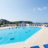 Отель La Petite Cachette - Pool And 150m To the Beach, фото 13
