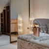 Отель Modern, luxury suites with private bathrooms close to city centre, фото 2