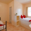 Отель J5 Guest House & Restobar by OYO Rooms, фото 5