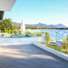 Отель Latitude Luxury Seafront Apartments, фото 13