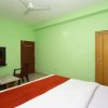 Отель Oyo 4691 Sai Comforts, фото 3