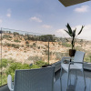Отель Rio Gardens - Chic 1-bdr Apt by the Pool, фото 4