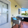 Отель Island Breeze Escape, фото 11