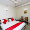 Отель OYO 30421 Indelible Dilli, фото 17