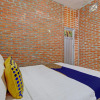 Отель OYO Life 93010 Omah Bareng Syariah Sambisari, фото 11