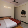 Отель OYO 12419 Hotel Silver Shine, фото 5