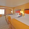 Отель La Quinta Inn & Suites by Wyndham Mobile - Tillman's Corner, фото 12