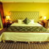 Отель Holiday Hotel, фото 6