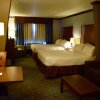 Отель Holiday Inn Express & Suites San Antonio NW near SeaWorld, фото 11