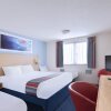 Отель Travelodge Alton Four Marks, фото 11