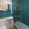 Отель Pristine Apartment in The Centre of Glastonbury, фото 4
