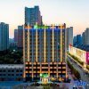 Отель Holiday Inn Express Xinji City Center, фото 40