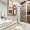 Отель New 4 BR 4 BA Villa 1804ft 5min Disney BBQ, фото 7