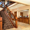 Отель Crystal Peak Lodge, фото 12