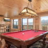 Отель Smoky's Grand View 5 Bedroom Home, фото 14
