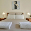 Отель Spacious 2 Bed, 2 Bath Villa, CBD Location, фото 2