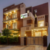 Отель Treebo Jass Hospitality Services - Sec 53, фото 1