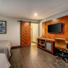 Отель 818 Hotel + Pool, an Ascend Hotel Collection Member, фото 3