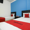 Отель RedDoorz near Palembang Icon Mall, фото 8