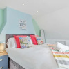 Отель Smugglers View | 3 Bedroom Historic Cottage | Direct Sea Views, фото 10
