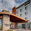 Отель Fairfield Inn & Suites by Marriott Allentown West, фото 1