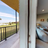 Отель Island 45 3 Bedroom Condo, фото 7