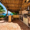 Отель Private Beach Ocean Front Boat Dock Tiki Bar, фото 42