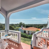 Отель Villa V5 With Private Pool and Games Room With Snooker, фото 8