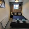 Отель Cozy 3-Bed Family Home with Free Parking, фото 19