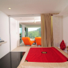 Отель Grand Bleu Ocean View Pool Suite, фото 1