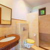 Отель Bali Style Mansion in Great Location WL2, фото 6