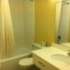 Отель Americas Best Value Inn & Suites - East Toledo/Millbury, фото 6